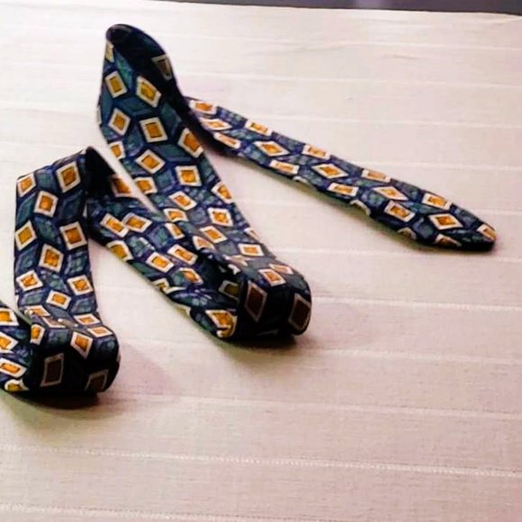 City-One, century silk co, vintage men's necktie with geometrical pattern - Picture 7 of 16